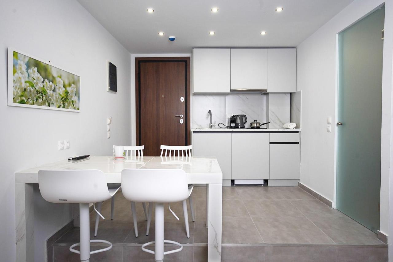 Tip - Top Suites Athena Bagian luar foto