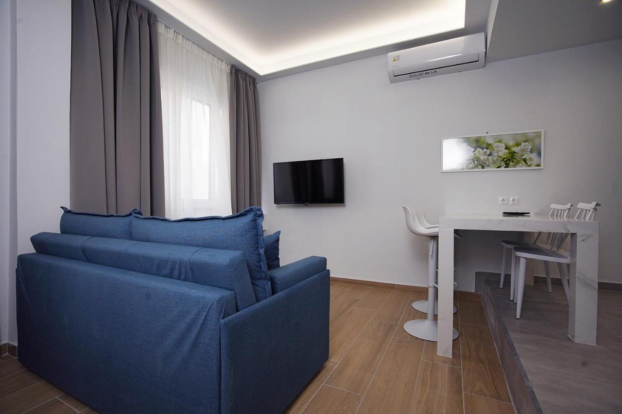 Tip - Top Suites Athena Bagian luar foto