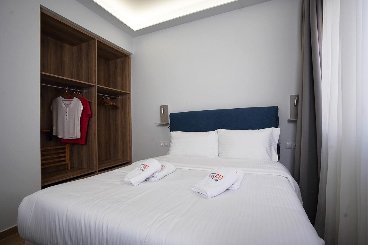 Tip - Top Suites Athena Bagian luar foto