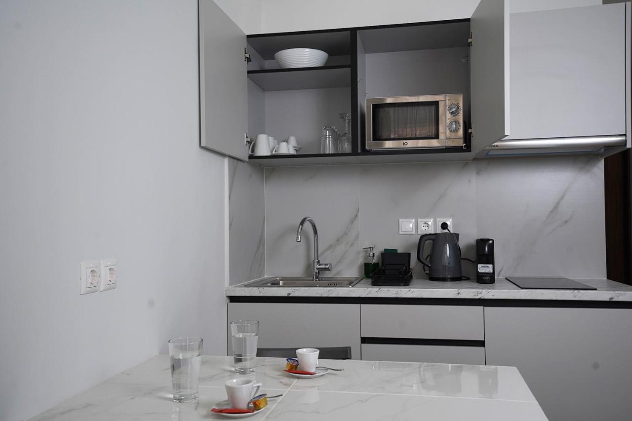 Tip - Top Suites Athena Bagian luar foto