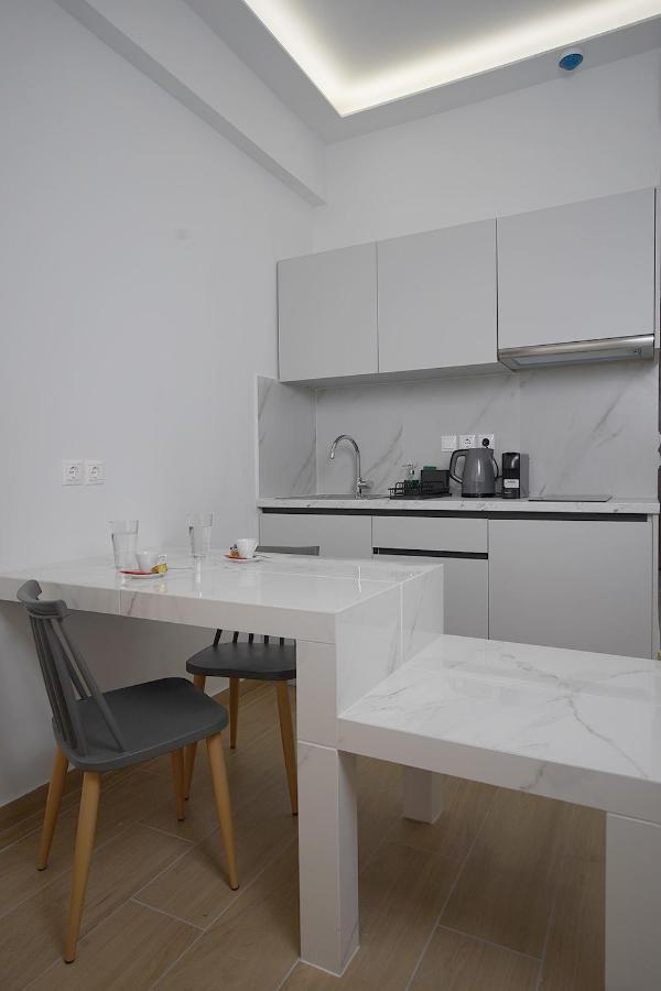 Tip - Top Suites Athena Bagian luar foto