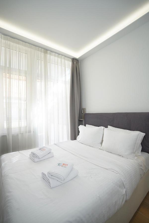 Tip - Top Suites Athena Bagian luar foto